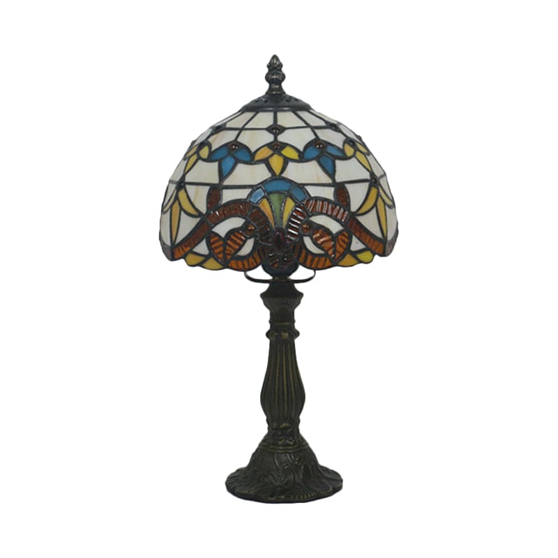 LichtBries - Tiffany-formad lampa i färgat glas med blylinjer
