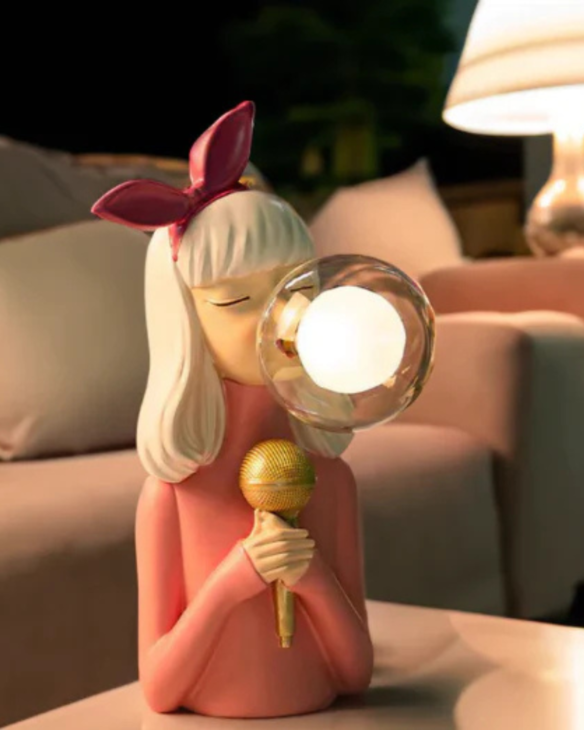 Carvallo – Skulptural Bordslampa med Poetisk Ljusfär för ett Mysigt Inredning