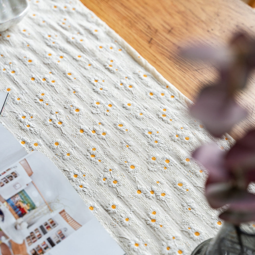 Lekfull Daisy Broderad Boho Bordlöpare