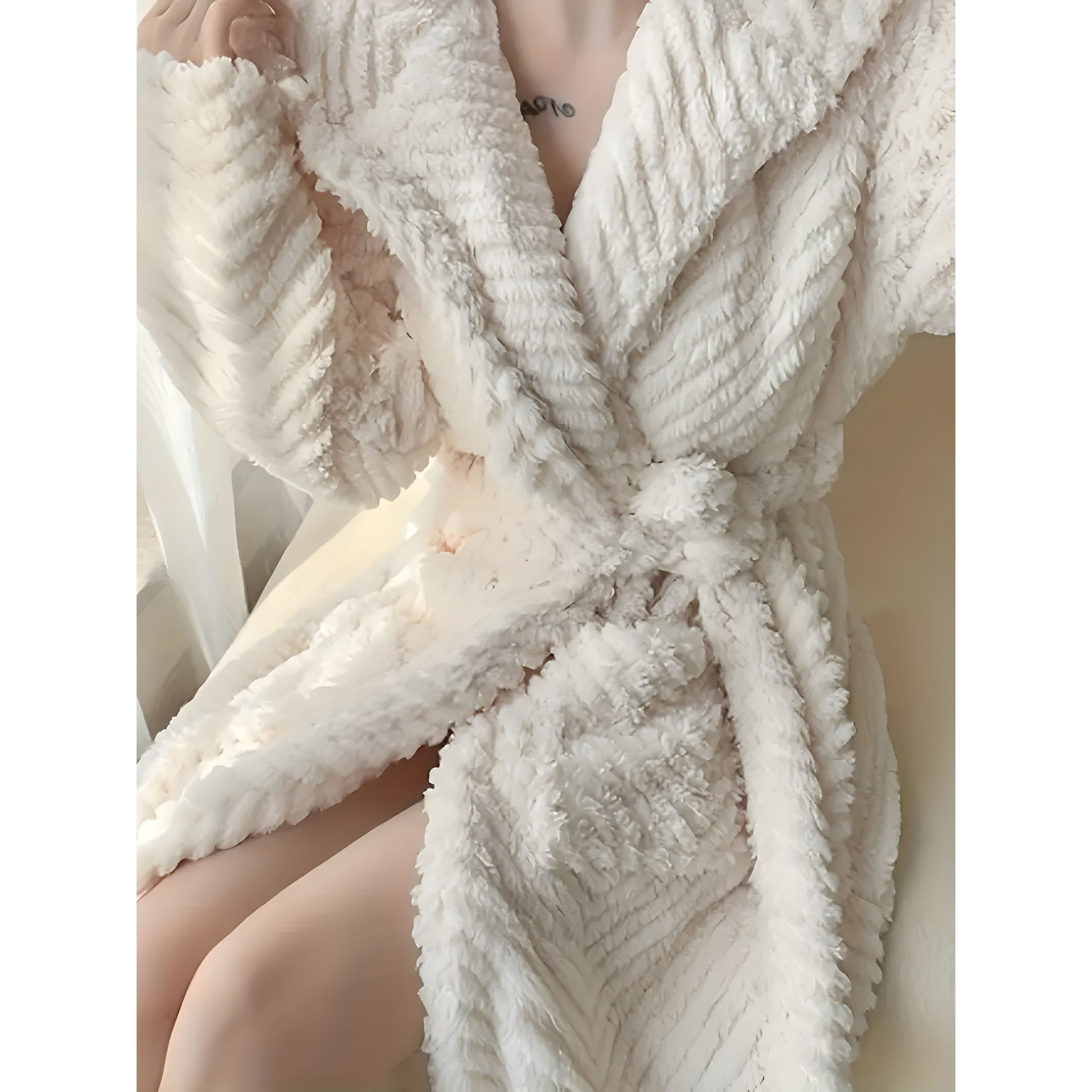 Pollina Kappa - Stilig, Tjock Långärmad Badrock Gjord av Koral Velour