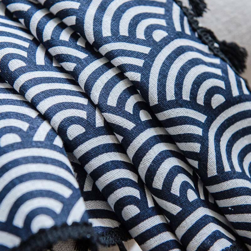 Fiskfjäll Semi Blockout Tassel Gardin i Marin Bomull