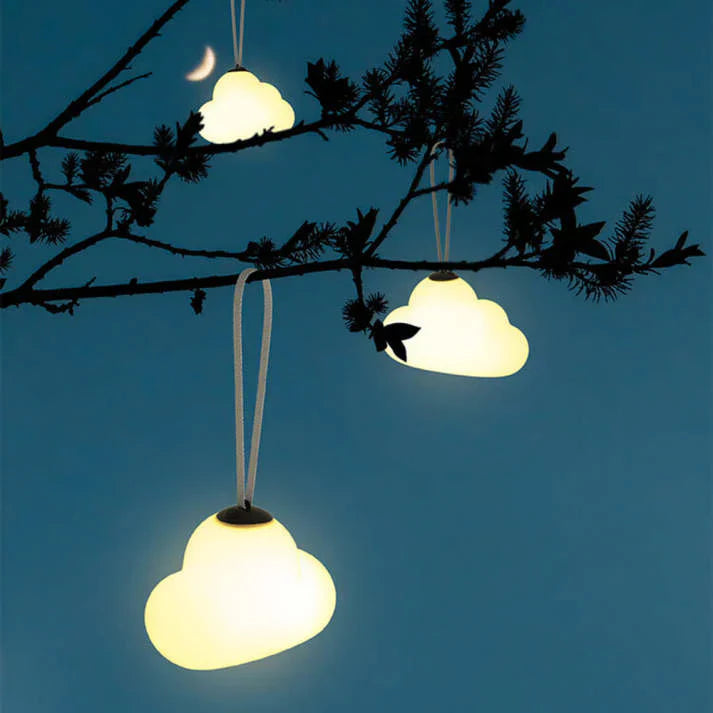 NimbusGlow – Moln-inspired outdoor pendant lamp for dreamy evenings