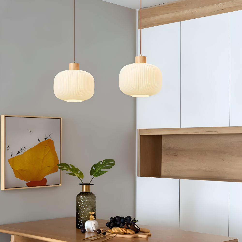 AkariLuxe Taklampa – Elegant hängande lampa av vit, ribbad glas i japansk stil