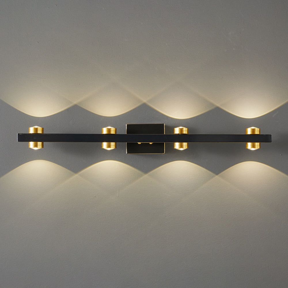 Freja - Modern LED Vägglampa, Svart/Guld, Badrum, Metall