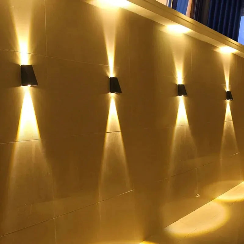 FenceGleam - LED Trädgårdsstängselbelysning