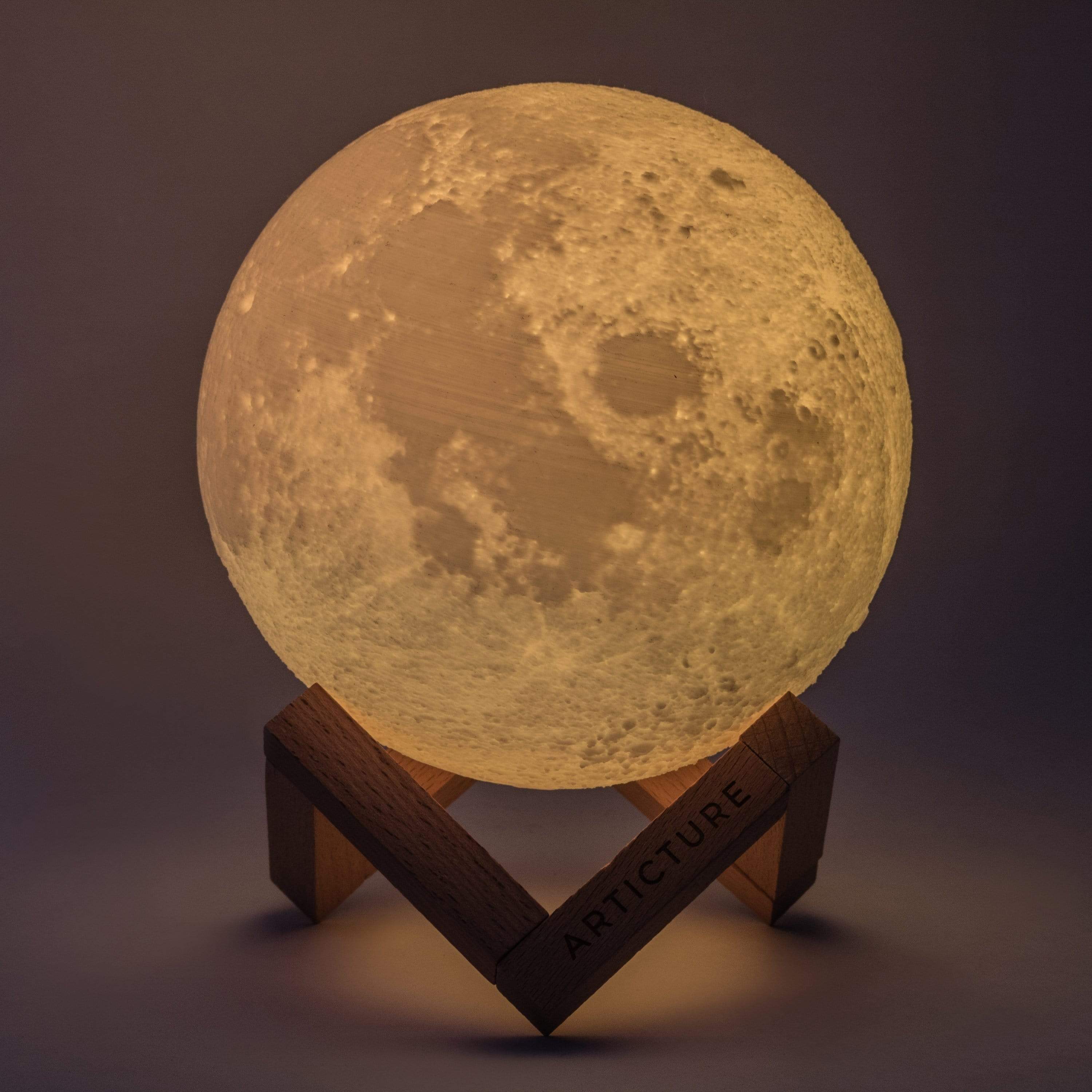 Månlampa Träbas 3D Bordslampa