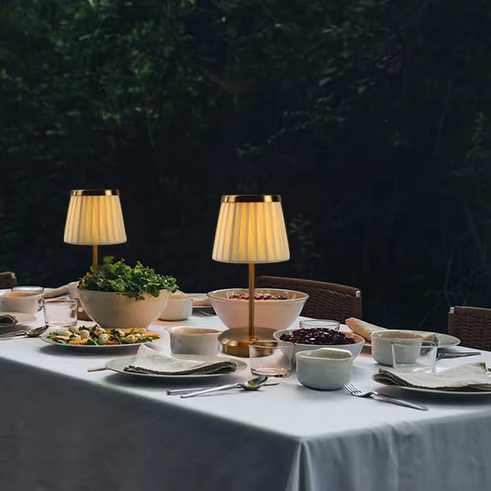 Traditionell Elegant Bordslampa