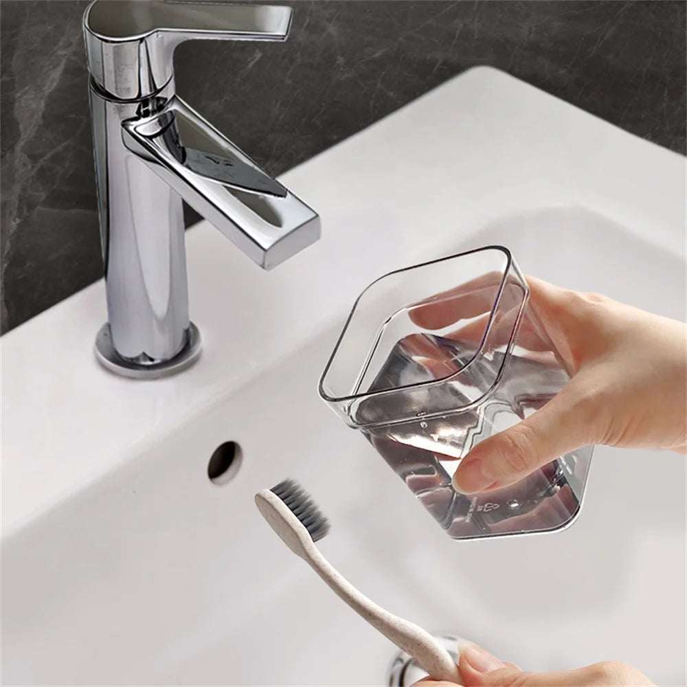 SleekBrush - Elegant tandborsthållare för ett rotfritt badrum | 1+1 Gratis