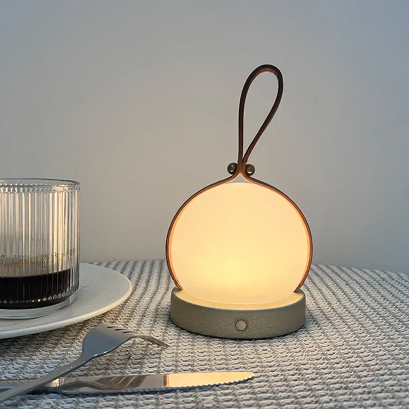 LumeSphere - Trådlös LED-Lyktor – Bärbar Bordslampa med Varmt Ljus