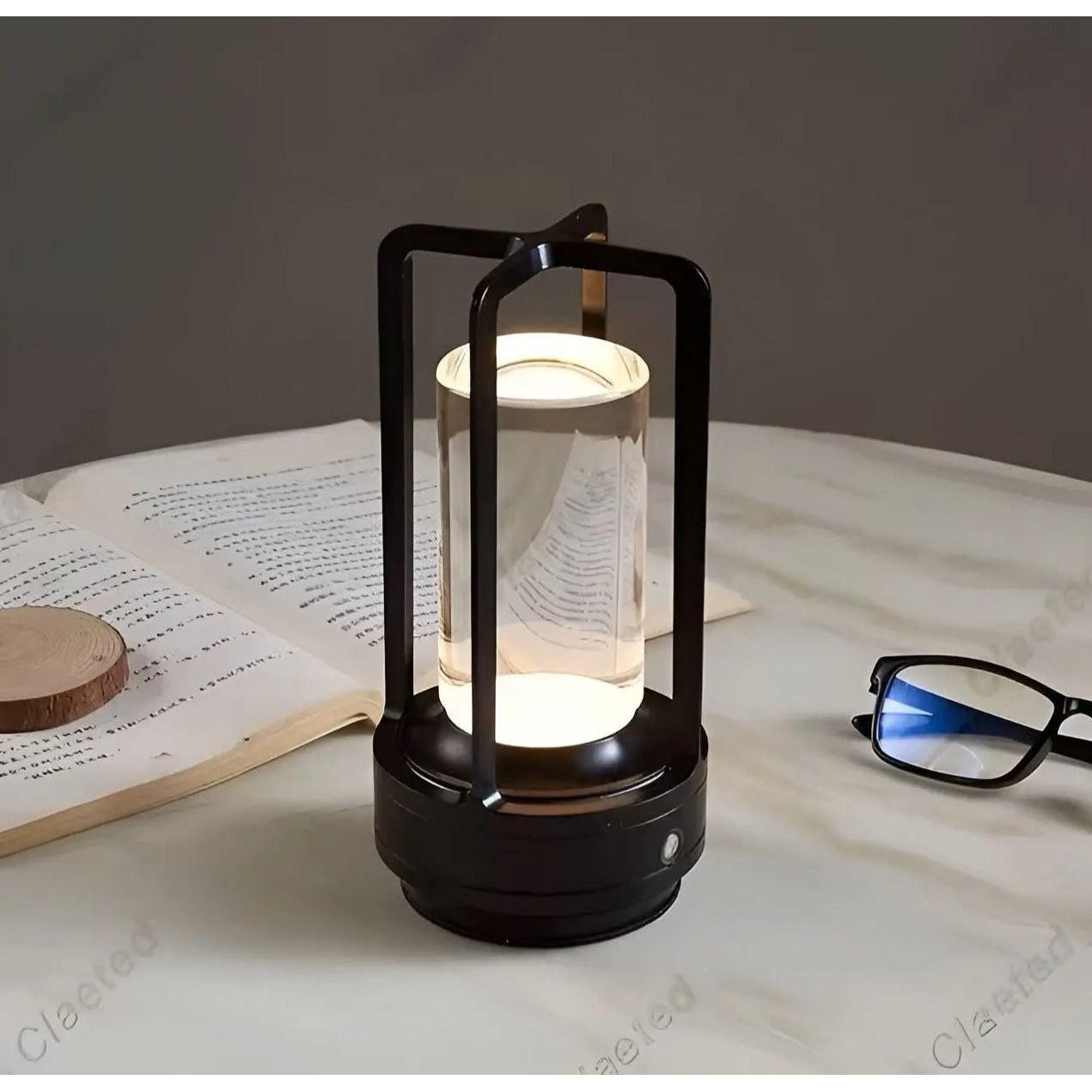 DreamLite Light - Modern justerbar metall skrivbordslampa