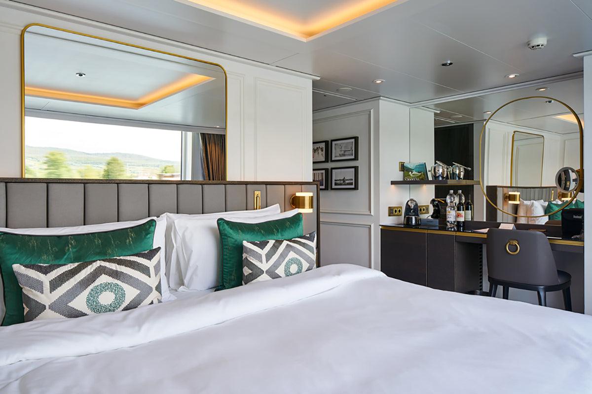 GlowNest - Inbyggd Nattduksbord Vägglampa