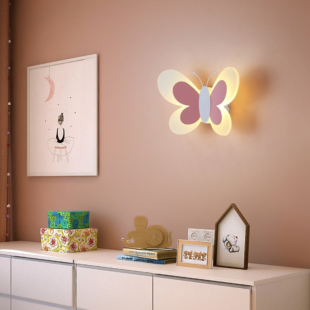 Butterfly Design LED Vägglampa för Elegant Hem Atmosfär