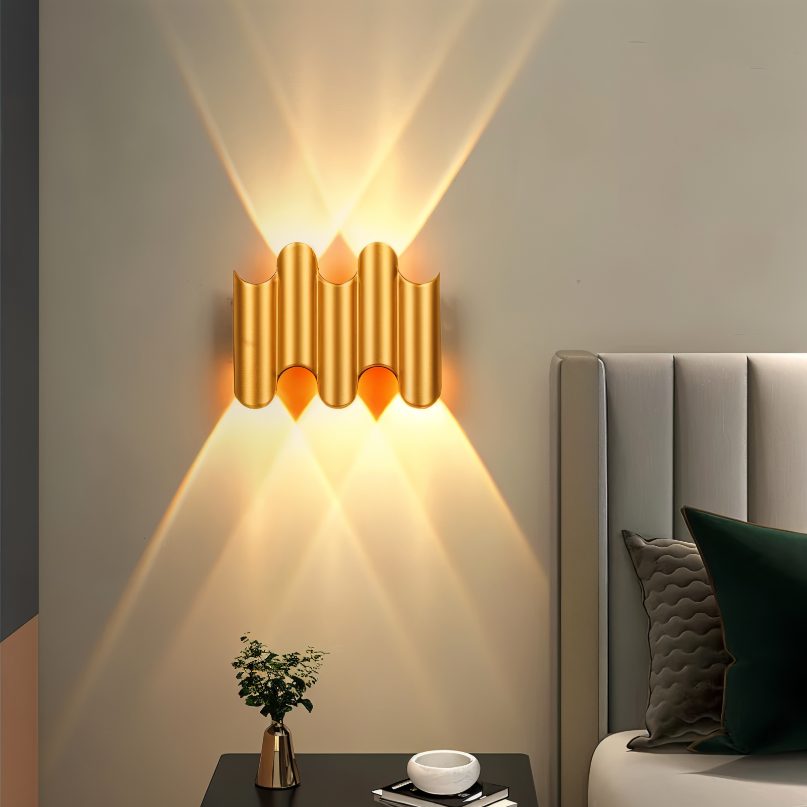 GlamWave Vägglampa - Lyxig svart-guld LED-vägglampa för eleganta rum