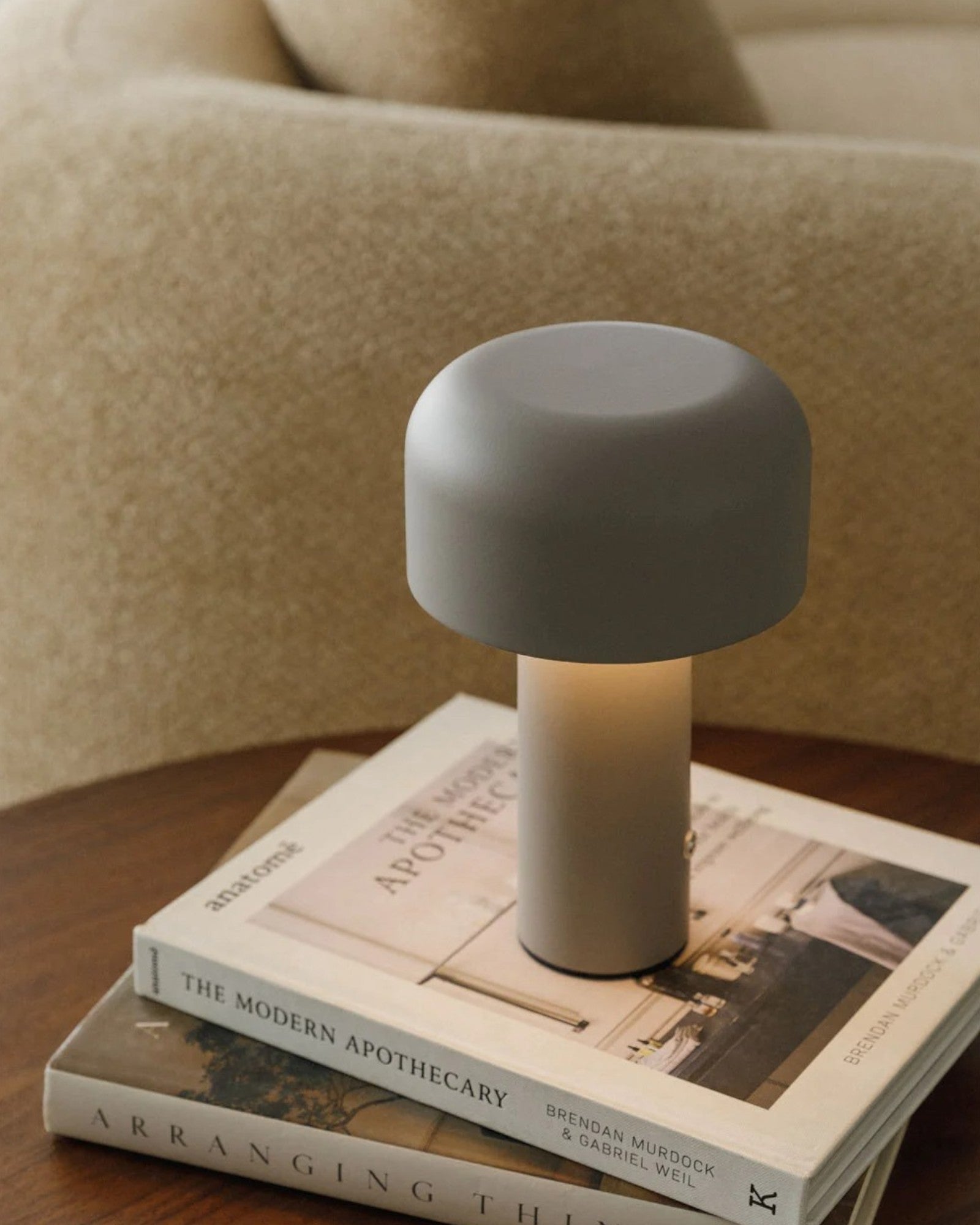 Eclipto | Sladdlös LED bordslampa - Modern design 21 cm