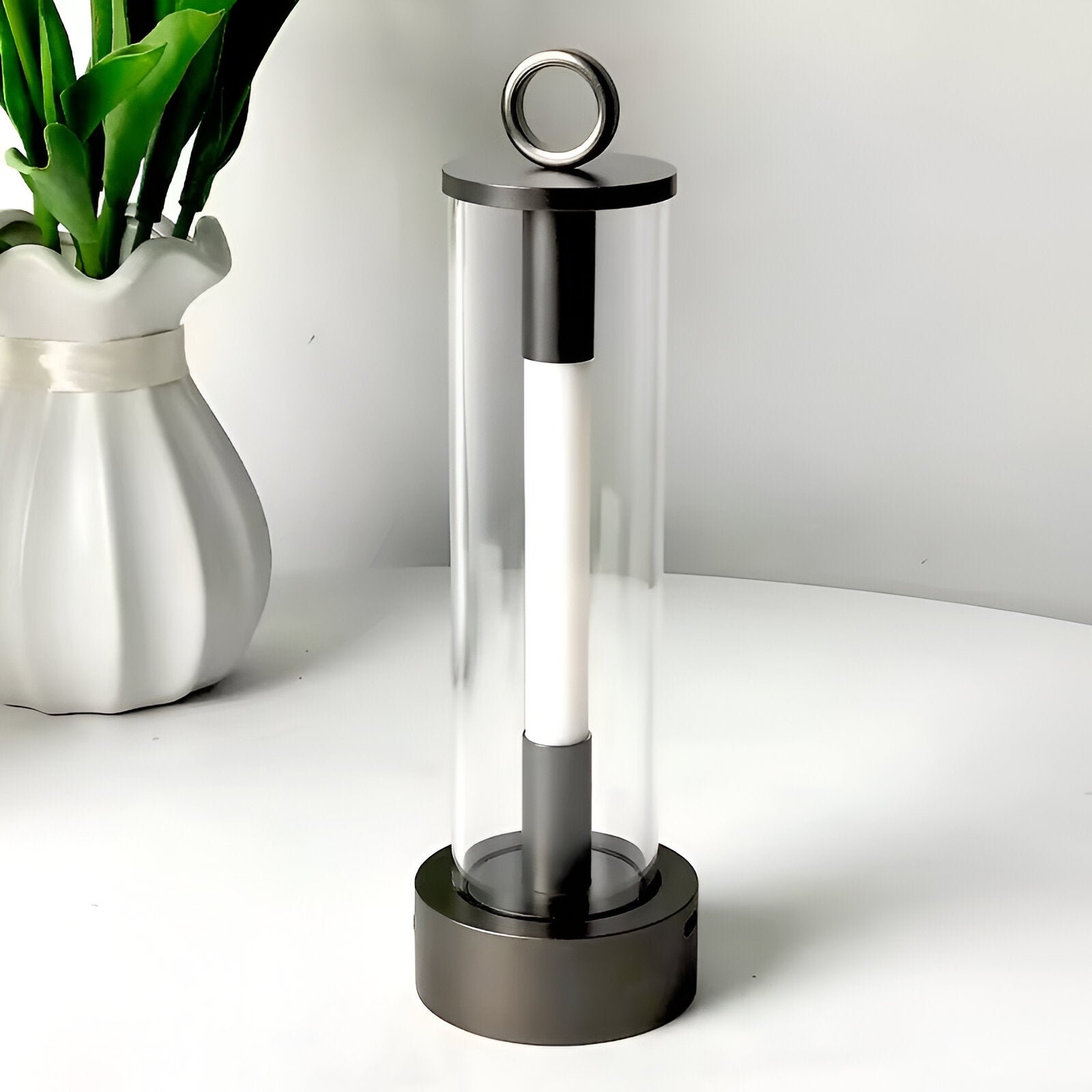 Trådlös Touch-LED-lampa – Dimbar med touchfunktion | Kompakt för resan