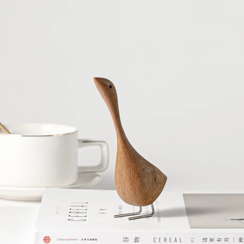 NordNest – Minimalistiska andeskulpturer med abstrakt silhuett och perfekt för inredning