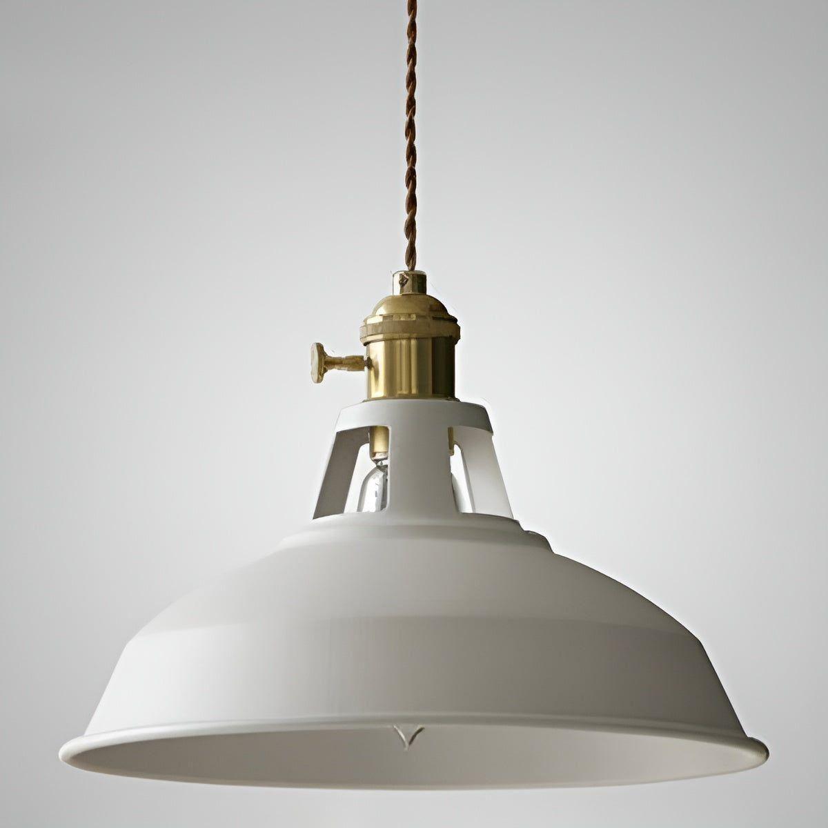 IronGlow Lampa - Vintage Järn Metall Takpendellampa