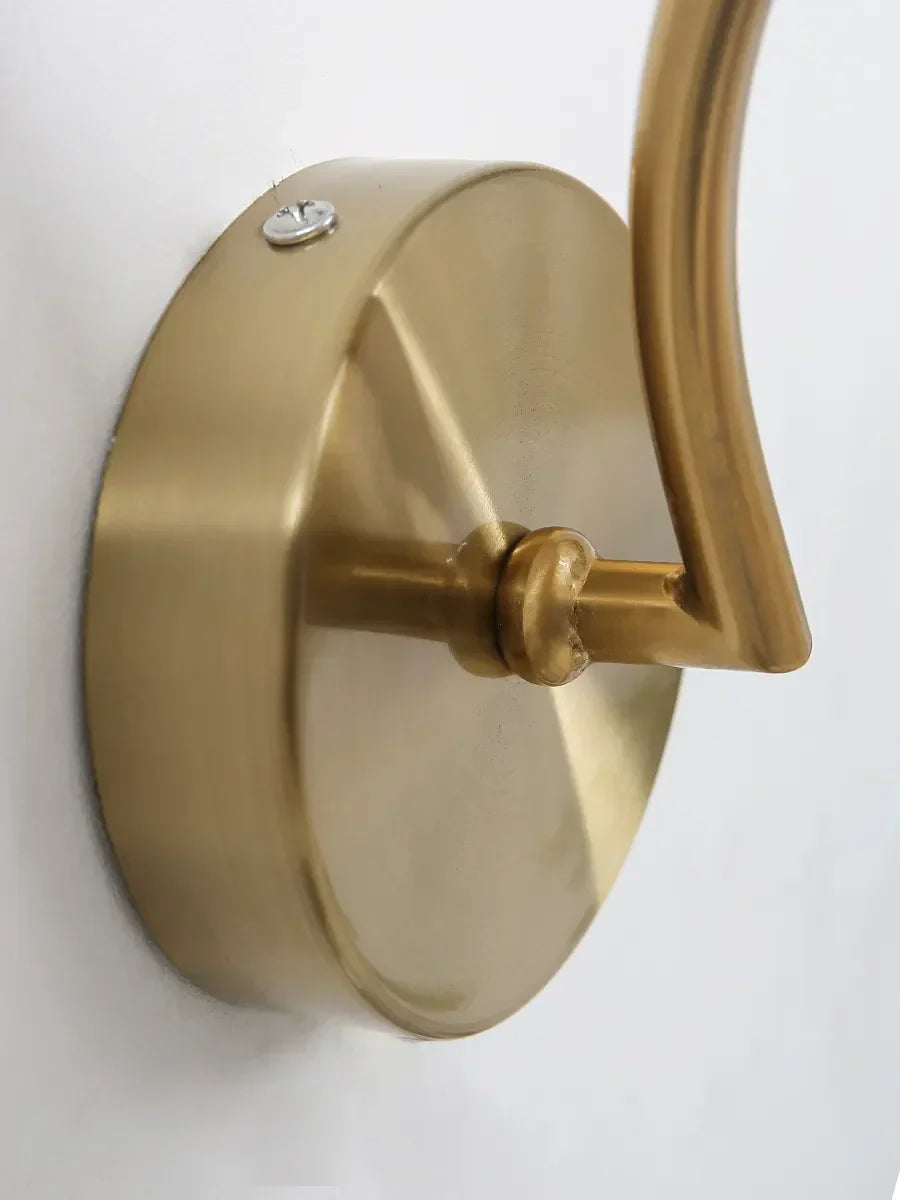 Jasmine LED Glas Vägglampa - Elegant Vägglampa i Kromlysstil, Dimbar och Lätt att Montera