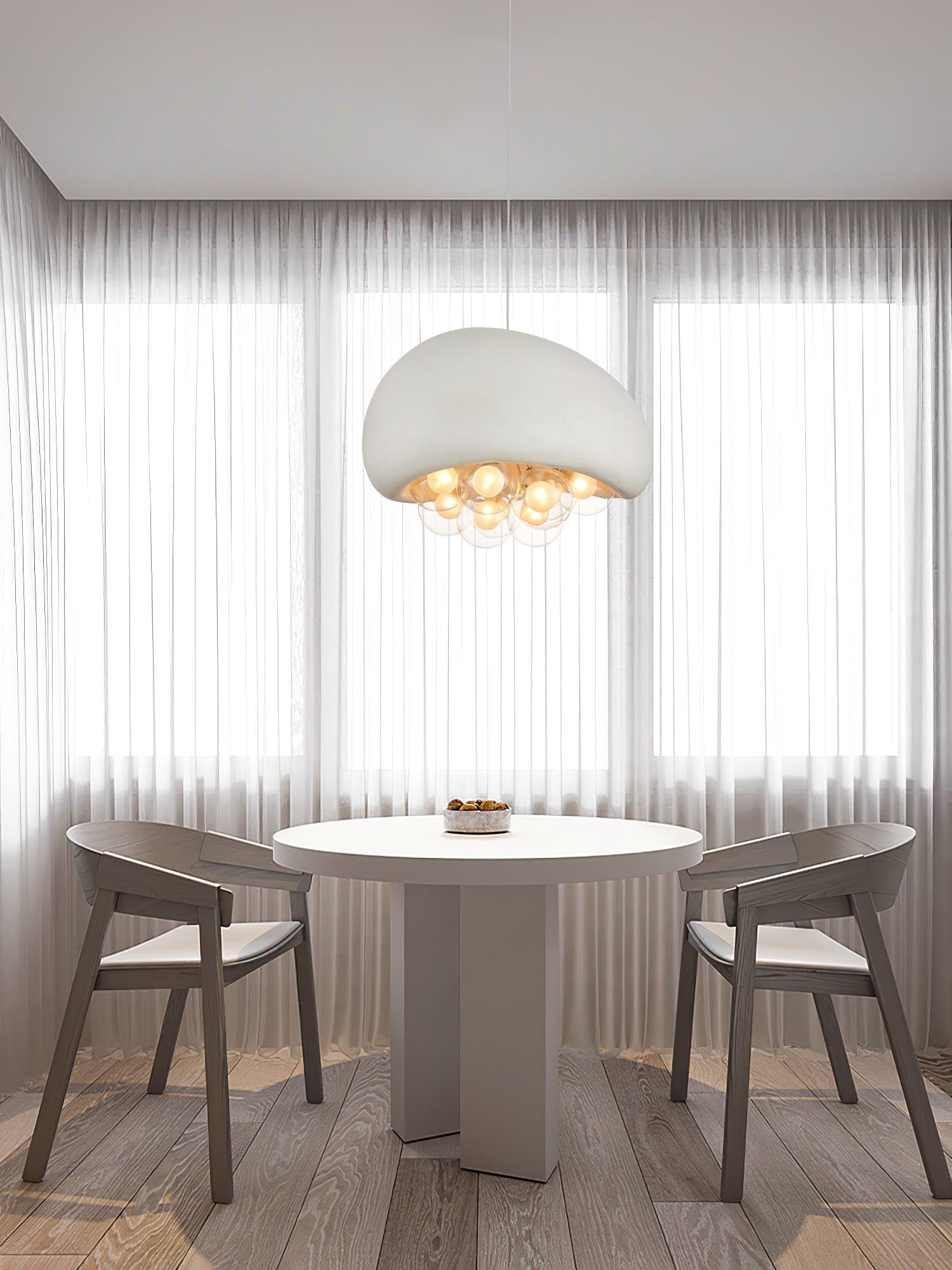 EchoThought – Taklampa i Form av Bubblor