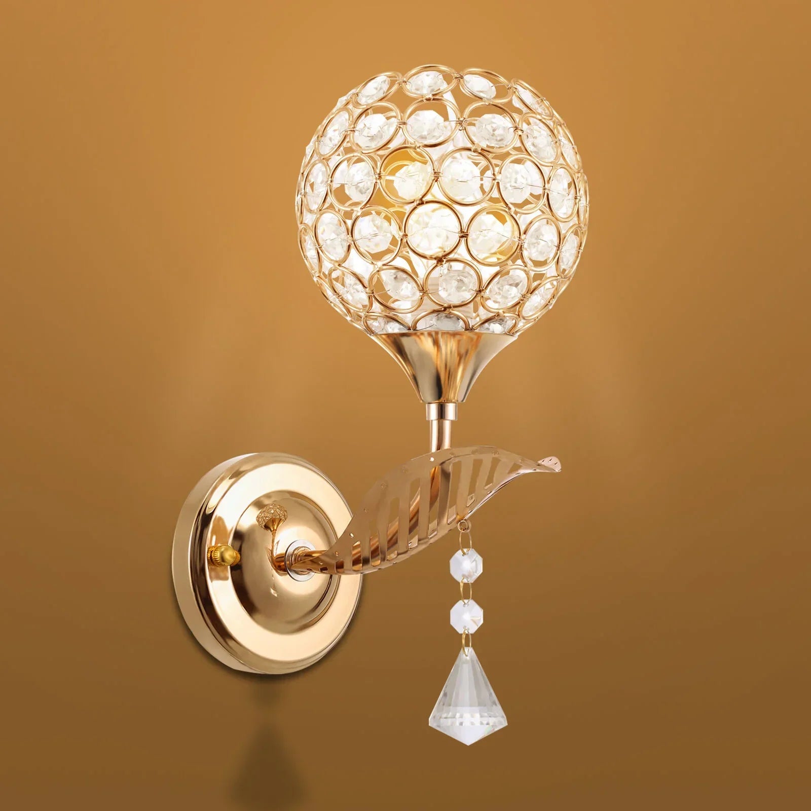 RadiantShine – Modern LED Vägglampa Med Stilig Kristalldesign