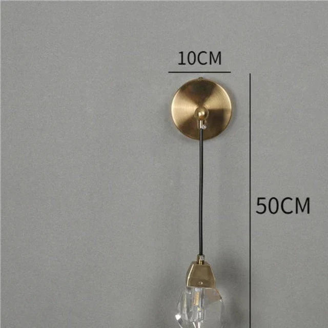 CrystalGlow - Modern Kristall Vägglampa i Minimalistisk Design