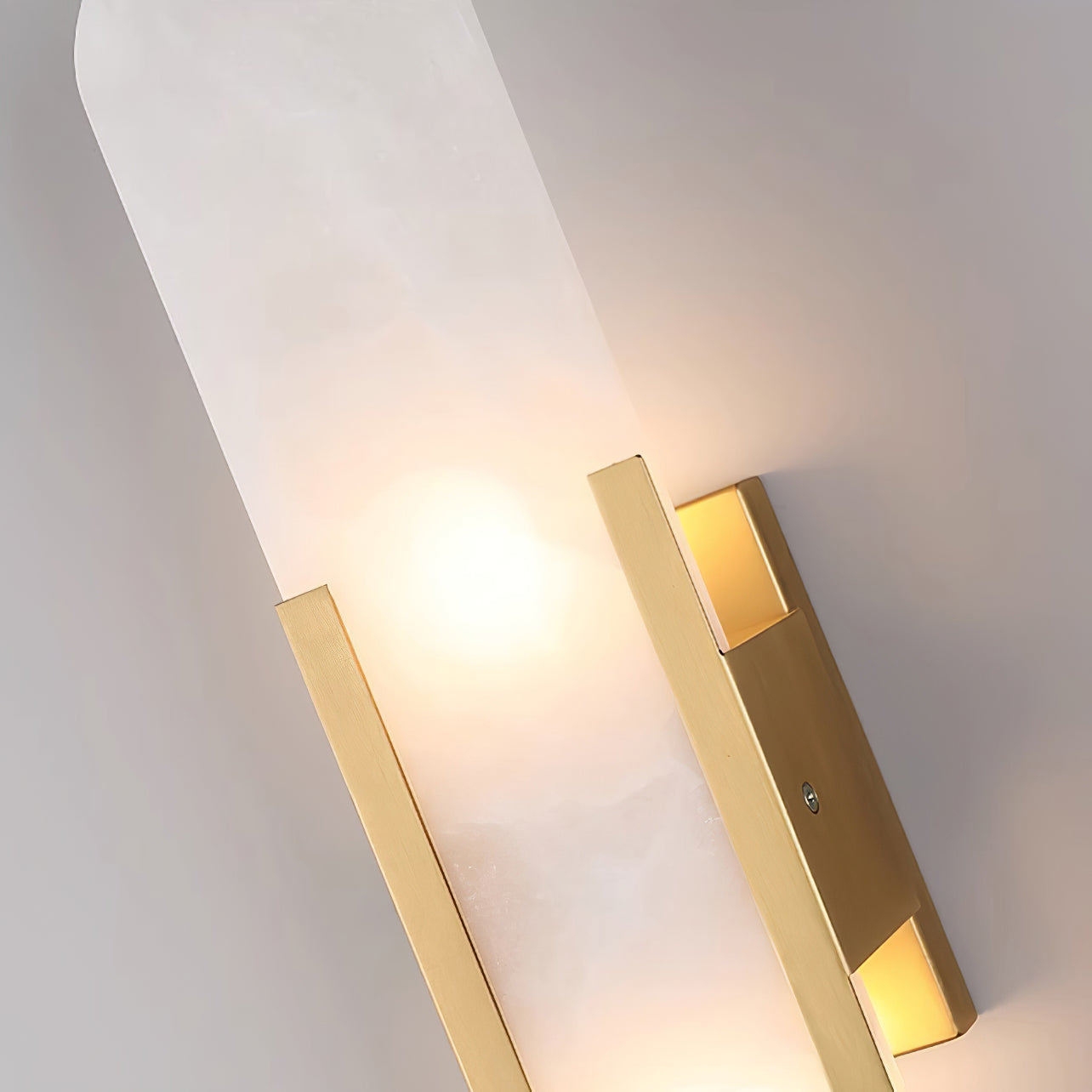 Högkvalitativ Alabaster Vägglampa med Modern Design
