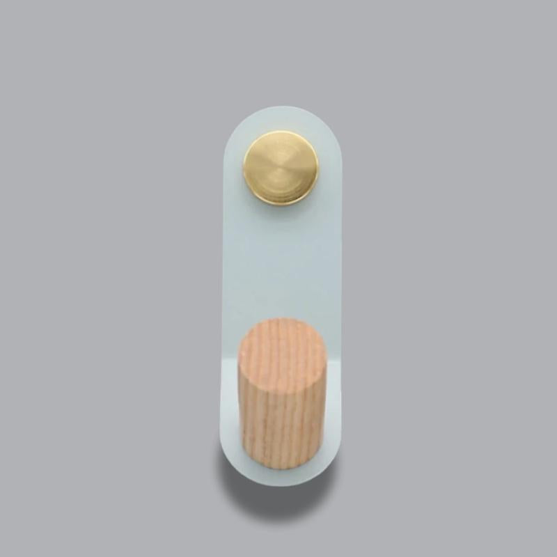 Carvallo – Minimalist Pastellväggkrok med ekträ och mässingsdetalj