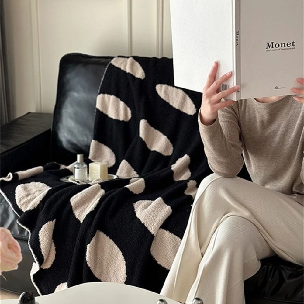 Modern Prickig Fleecefilt