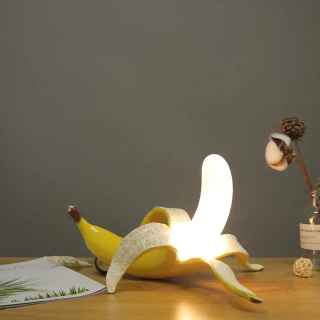 BananaGlow - Dekorativ Bananlampa – Unik LED Bordslampa