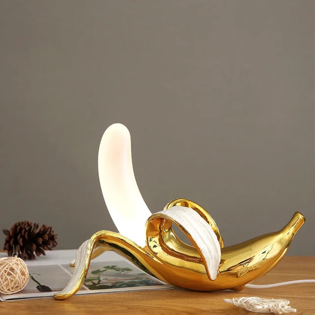 BananaGlow - Dekorativ Bananlampa – Unik LED Bordslampa