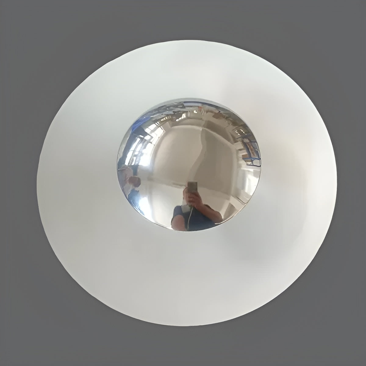 Rund LED Vägglampa – Modern Design med Mjuk Belysning