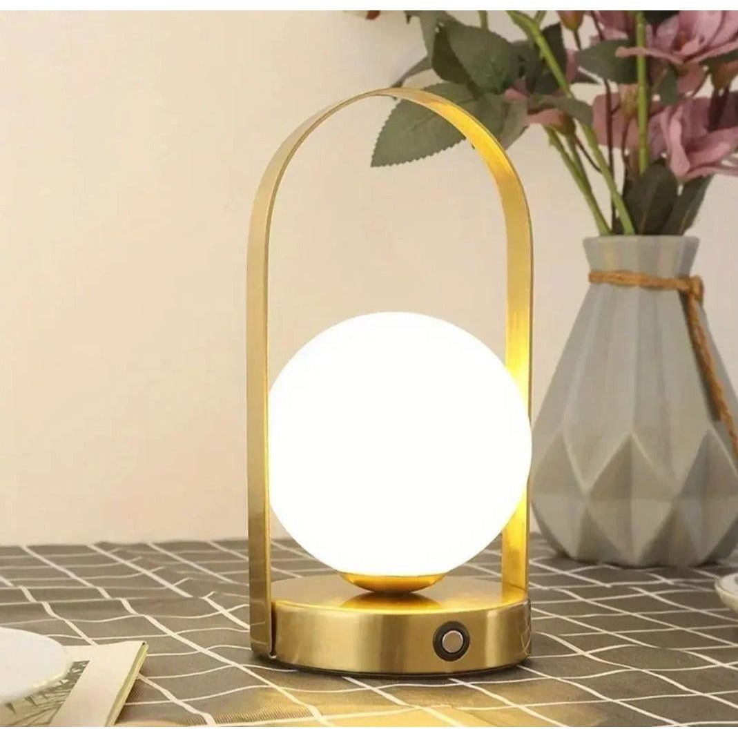 MoonBeam Lampa - Touch-Control Kula Formad Bärbar LED Nattlampa