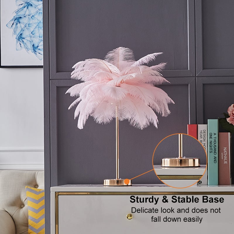 Art Deco Feder Guld Gildad Bords Lampa Med Mjuk Ljus