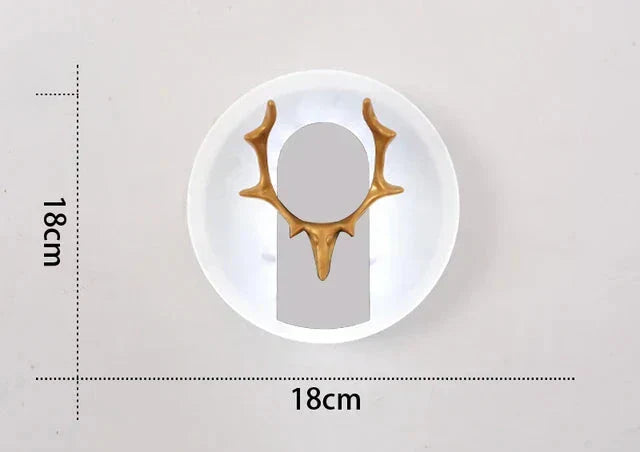 AntlerGlow - Modern LED Vägglampa med Gevärkdesign – Dekorativ Belysning
