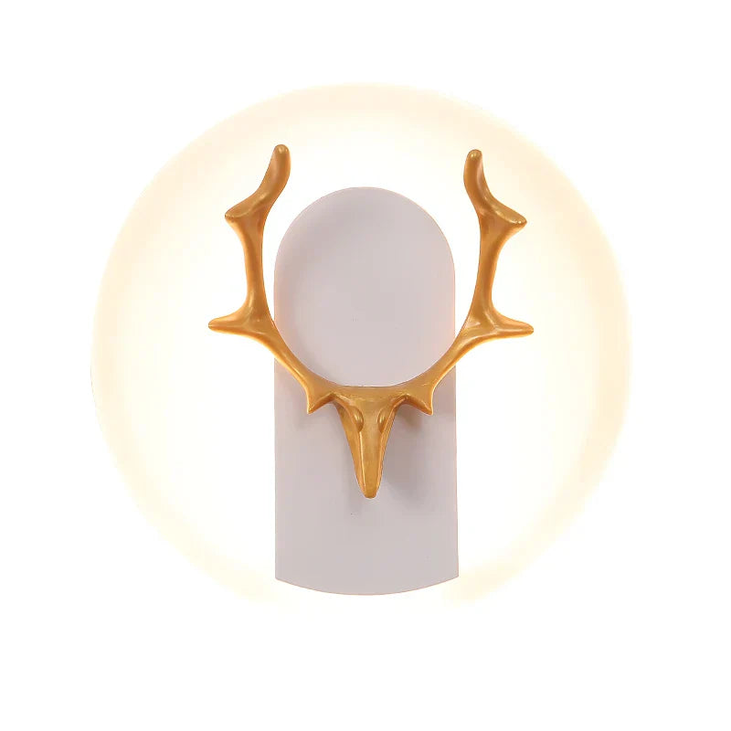 AntlerGlow - Modern LED Vägglampa med Gevärkdesign – Dekorativ Belysning