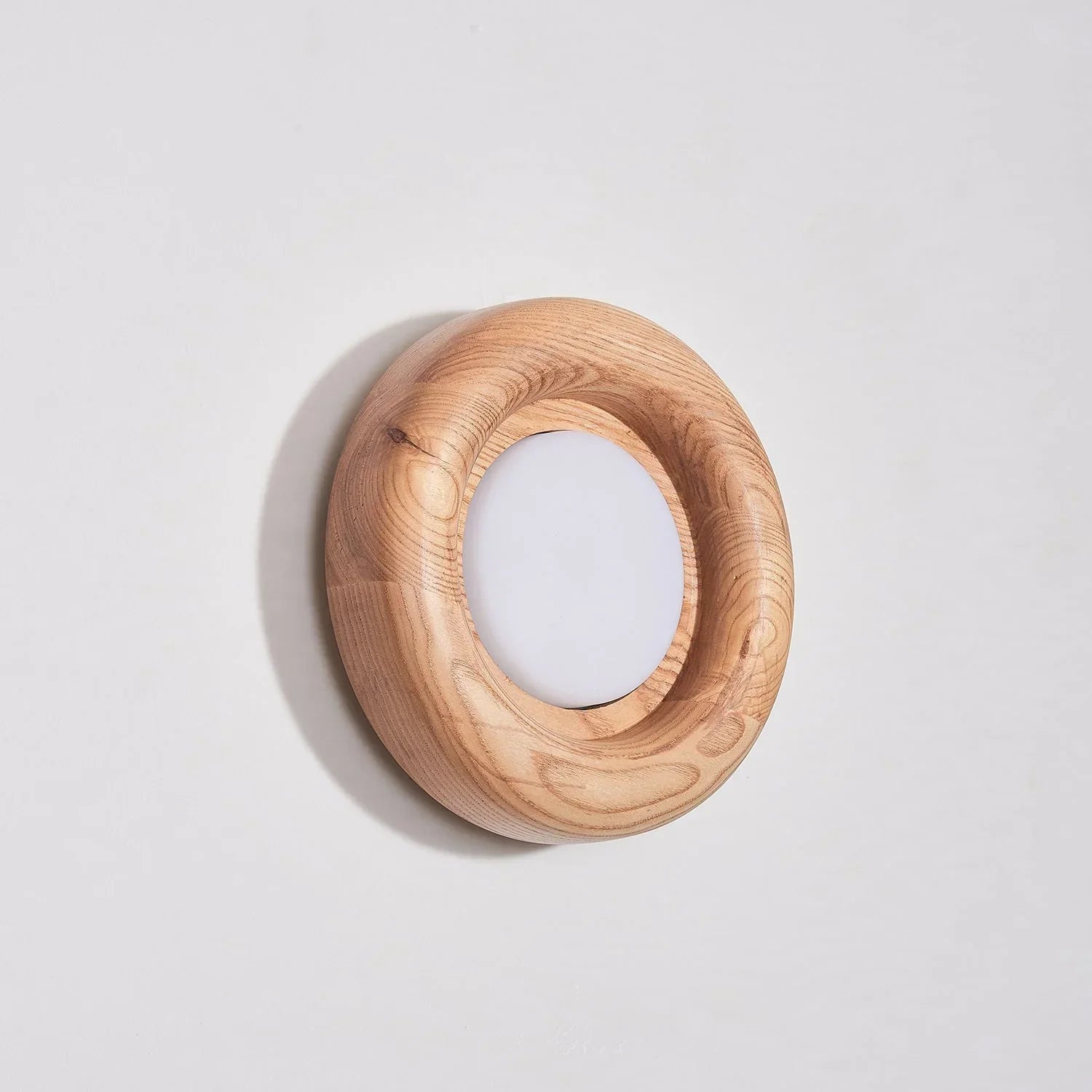 OrbitusGlow – Modern vägglampa för obesvärad inre elegans