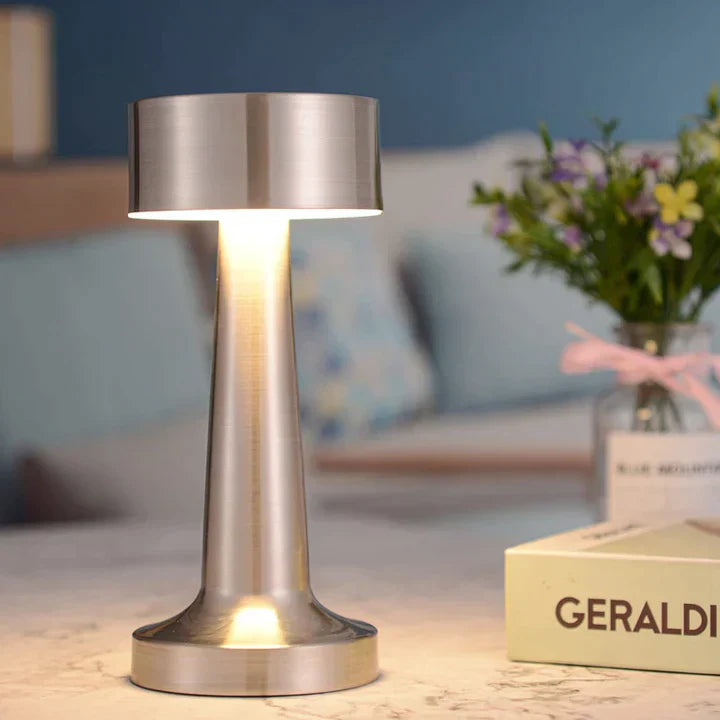 AuraLux Bordslampa – Modern, Minimalistisk och Dimmbar