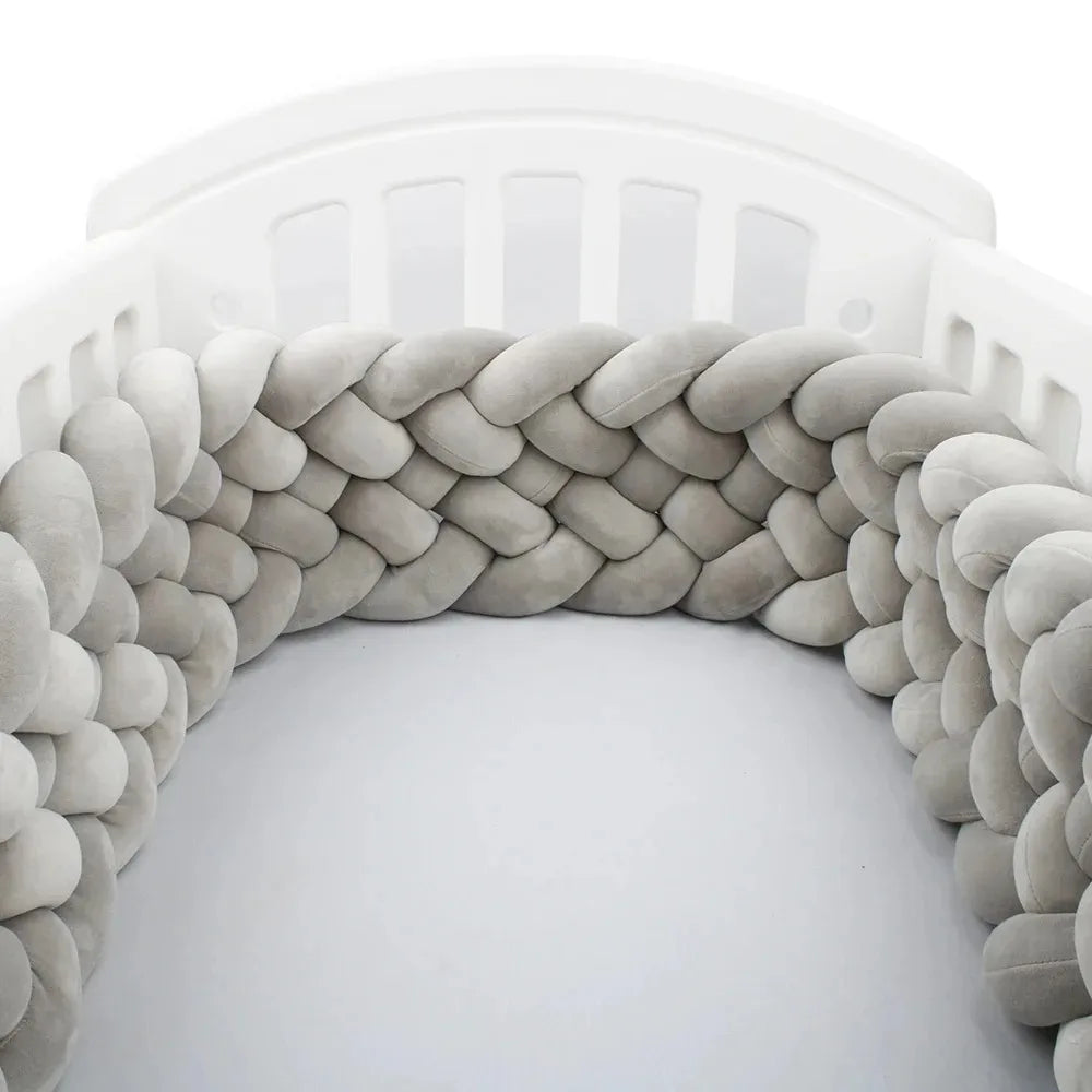 SnuggleBraids Plush - Handgjord Knuten Flätad Plush