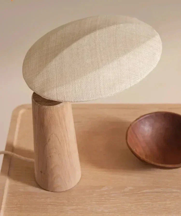 CalmAura - Retro Lampa med Naturlig Trästruktur