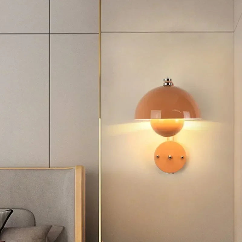 NordicGlow - Minimalistisk Flerfärgad LED Vägglampa för Sovrum och Vardagsrum