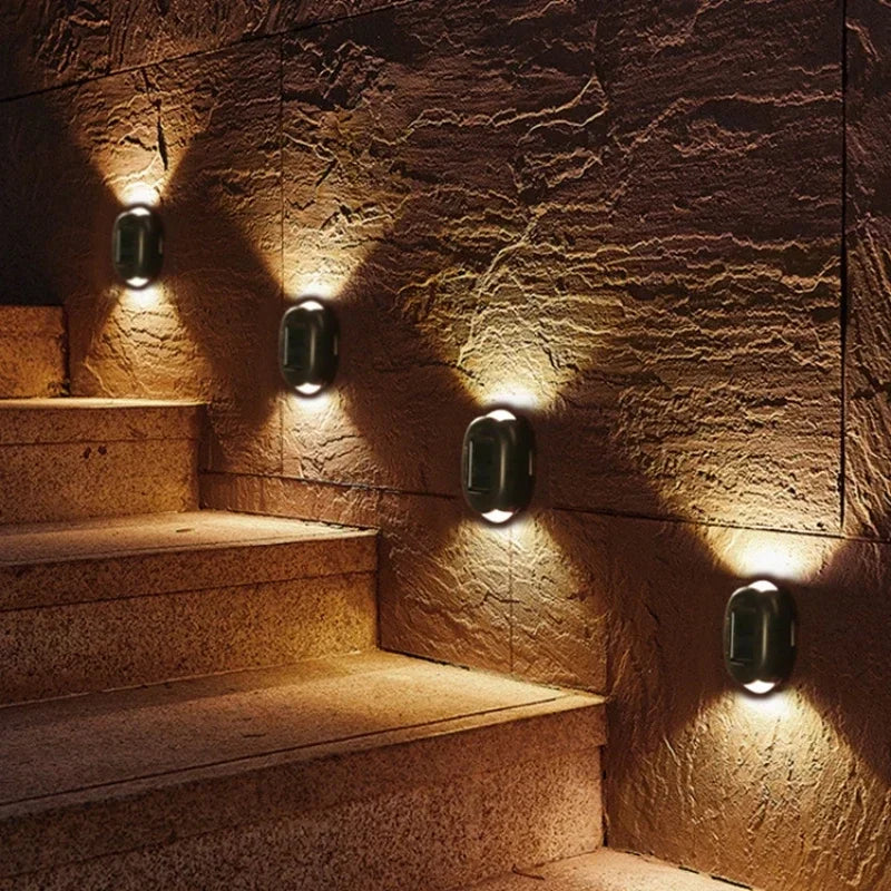 Carvallo Solar Vägglampa Oval | IP65 Väderbeständig | Upp & Ned Ljusstråle | För Trädgård & Utomhusvägg