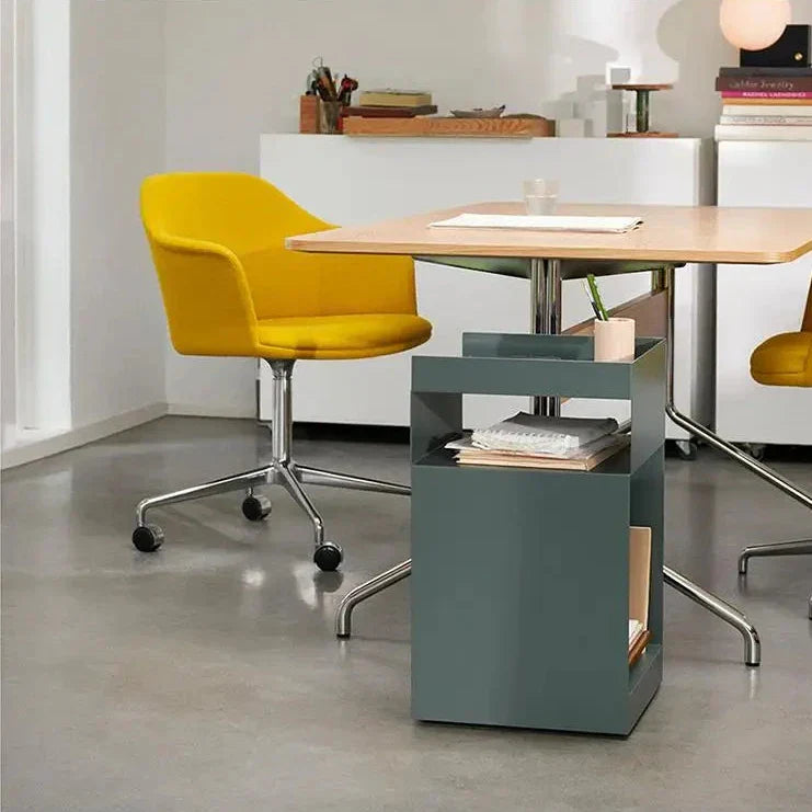 Arket Fold | Metall-sidobord i dansk origami-design