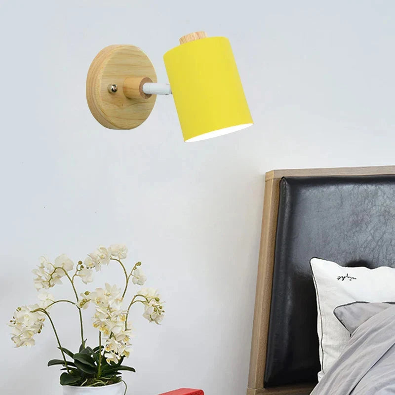 GlowWood - Vägglampa av trä