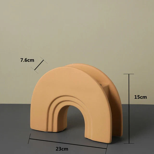 NordHaus – Skulpterad geometrisk vas med unikt hantverksdesign