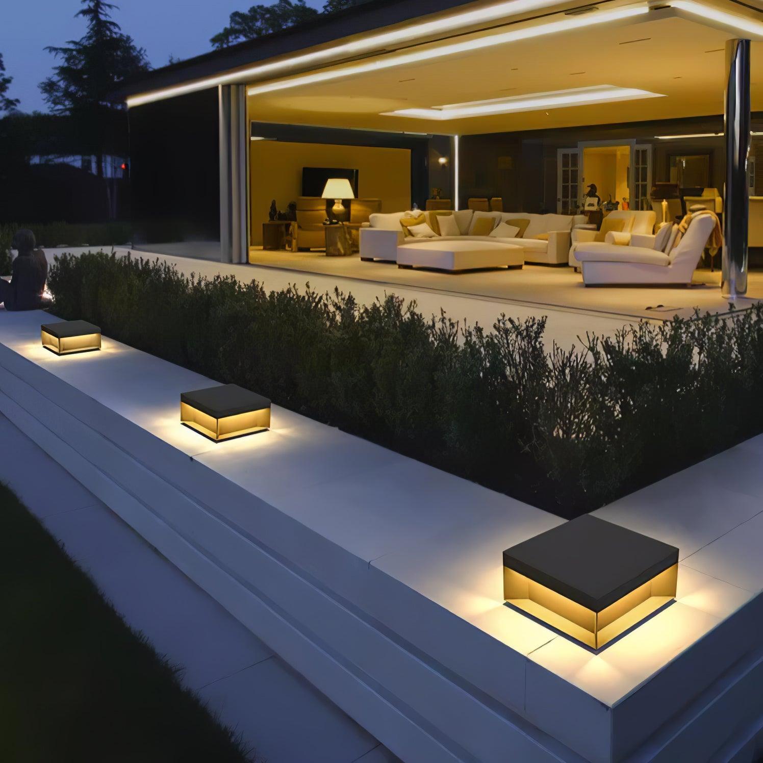 Matt svart ram sol utomhus postlampa