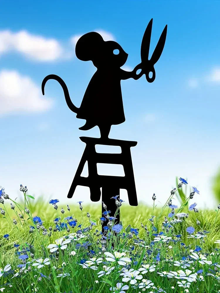 Carvallo FerroCharm | Klassisk metalldesign | Med jordspett | För trädgård, staket & terrass