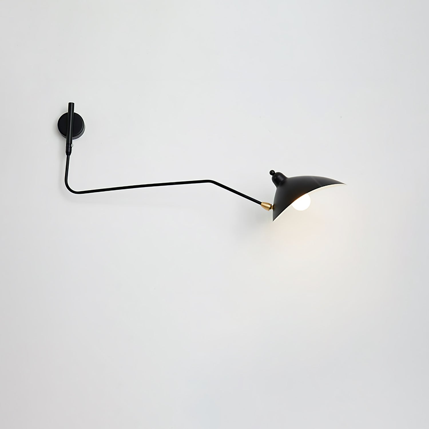 Äkta Serge Mouille Vägglampa – Designer Minimalistisk Sconce