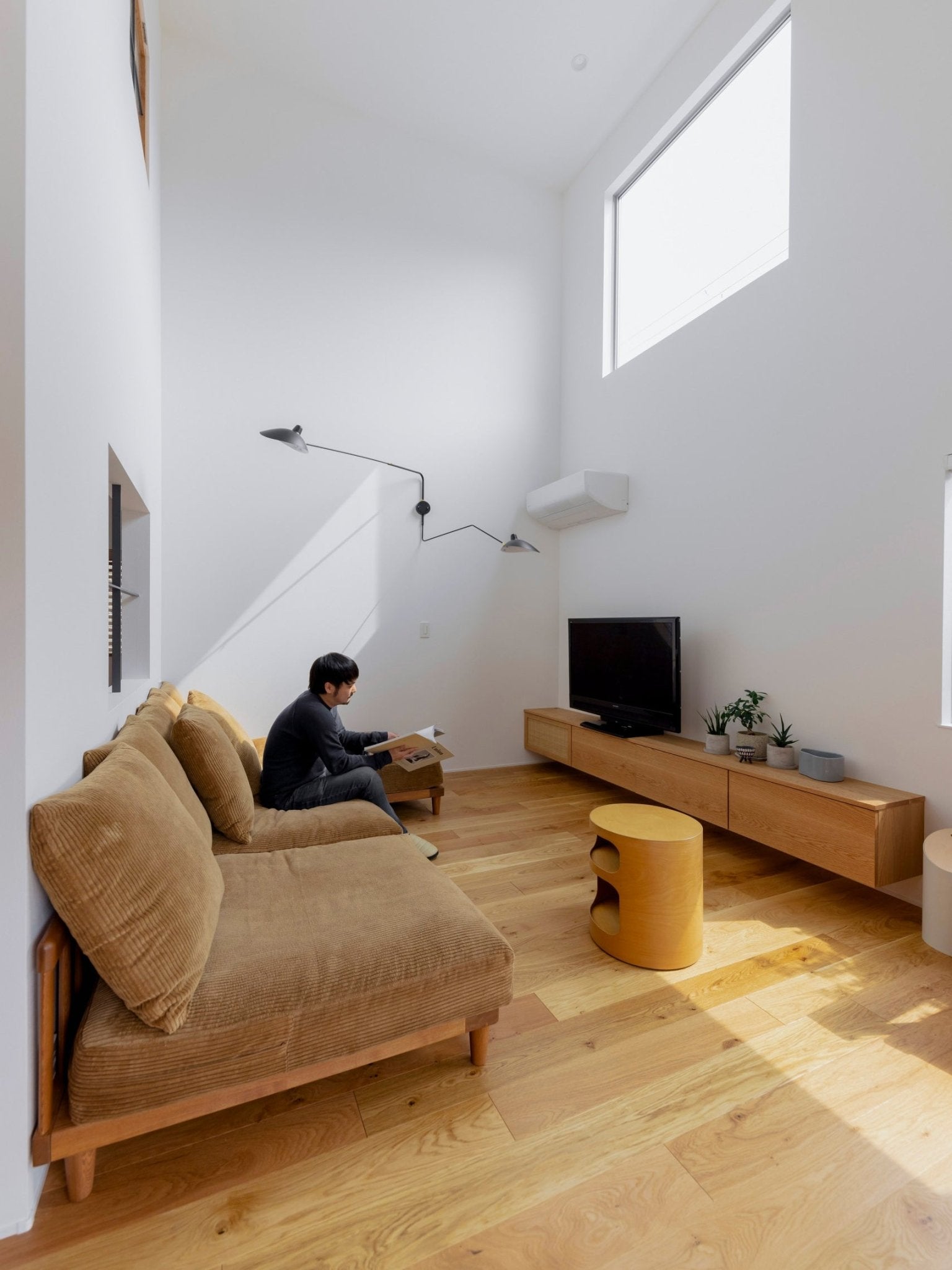 Äkta Serge Mouille Vägglampa – Designer Minimalistisk Sconce