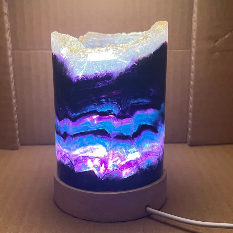 RainbowGlow – Fluorite table lamp with enchanting light effects for a calming atmosphere