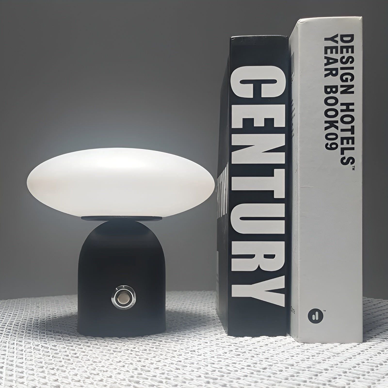 NordGlow - Trådlös nordisk bordslampa med touch-kontroll och mjukt omgivande glöd